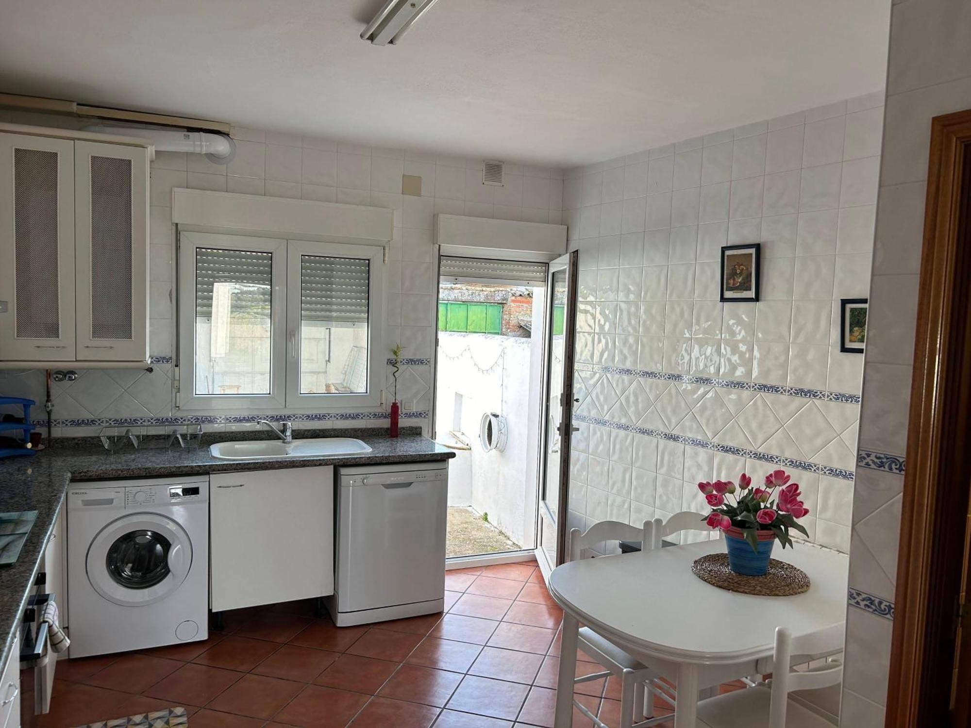Casa Rural La Manzanilla Salvatierra de Santiago エクステリア 写真